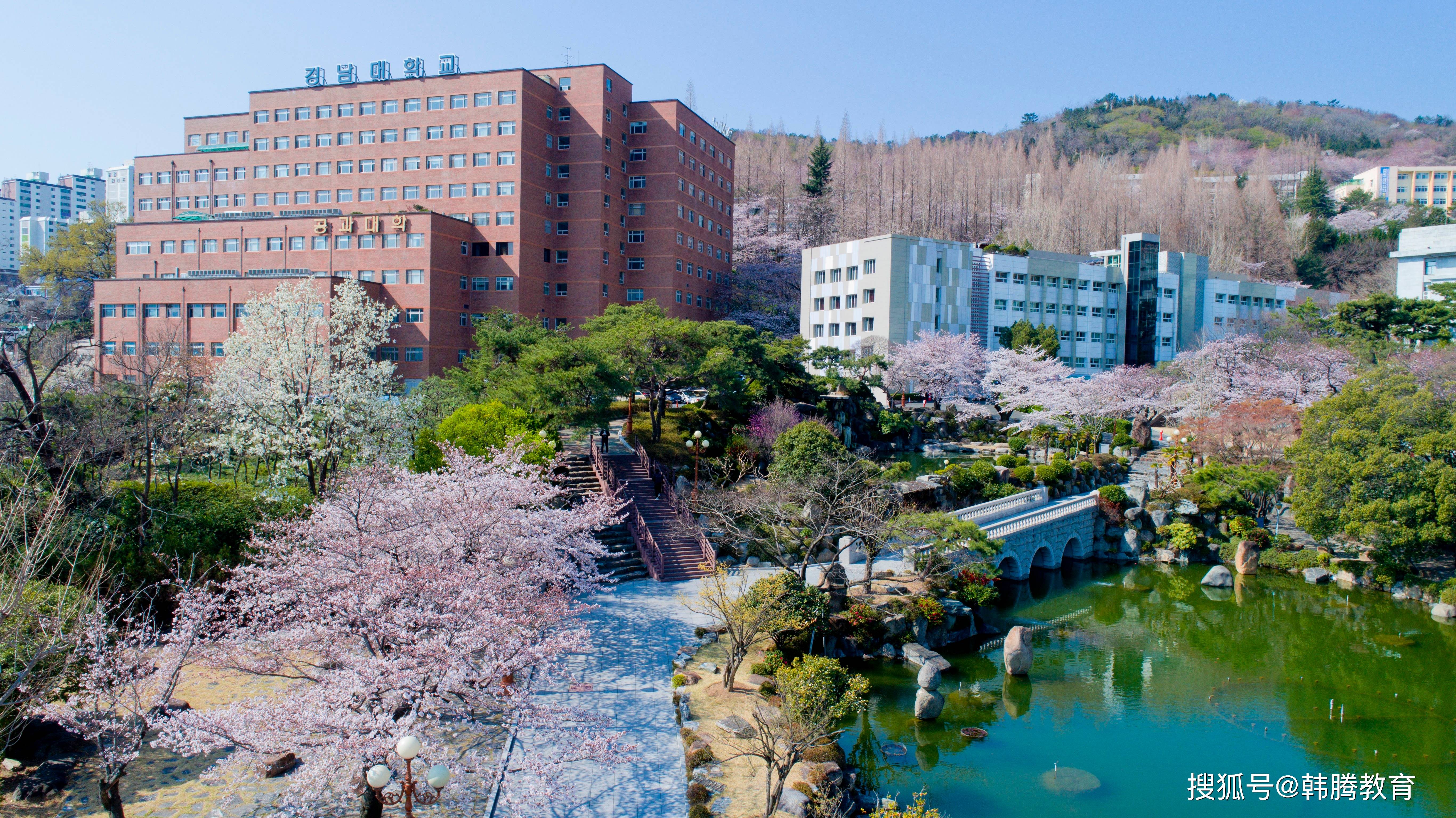 热衷韩妆的年轻人不可错过这个专业bandao网站——韩国庆南大学化妆品学(图2)